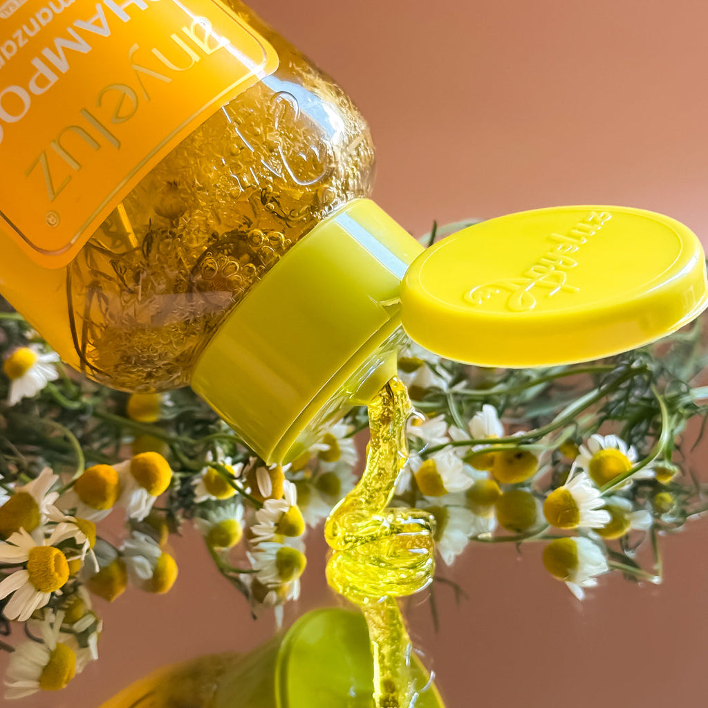 SHAMPOO CON MANZANILLA ANYELUZ